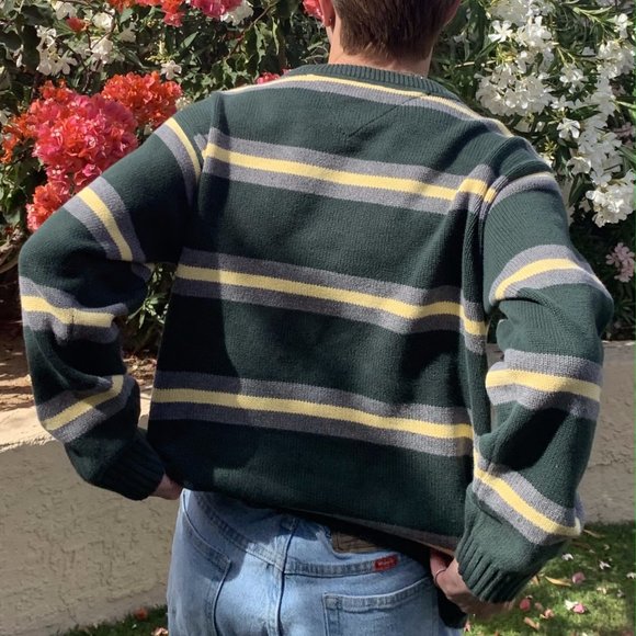 Green Tommy Hilfiger Sweater - Picture 3 of 3